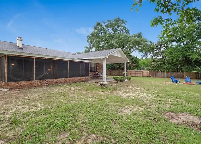 Quiet Relaxing - Close To Downtown & 4br-2bt